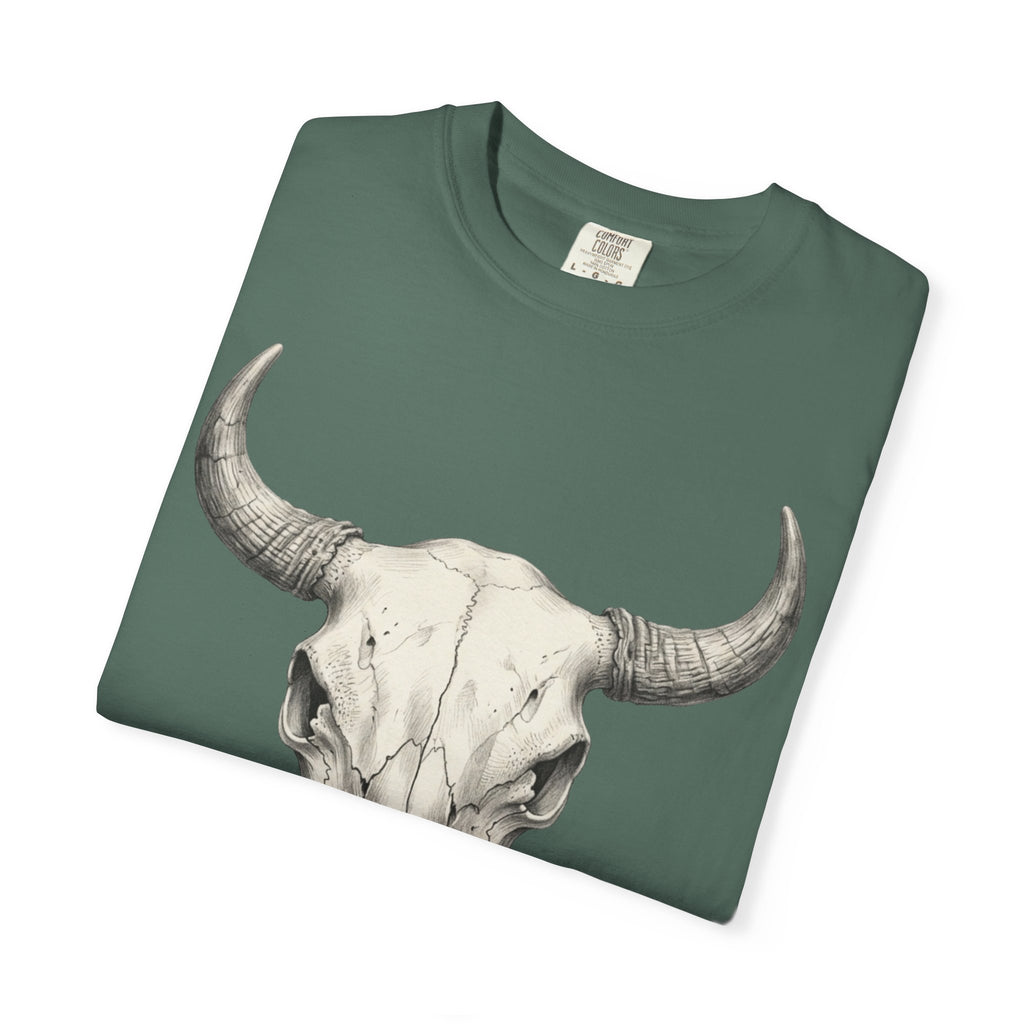 Cow Skull Graphic T-Shirt — Vintage Western Desert Vibe