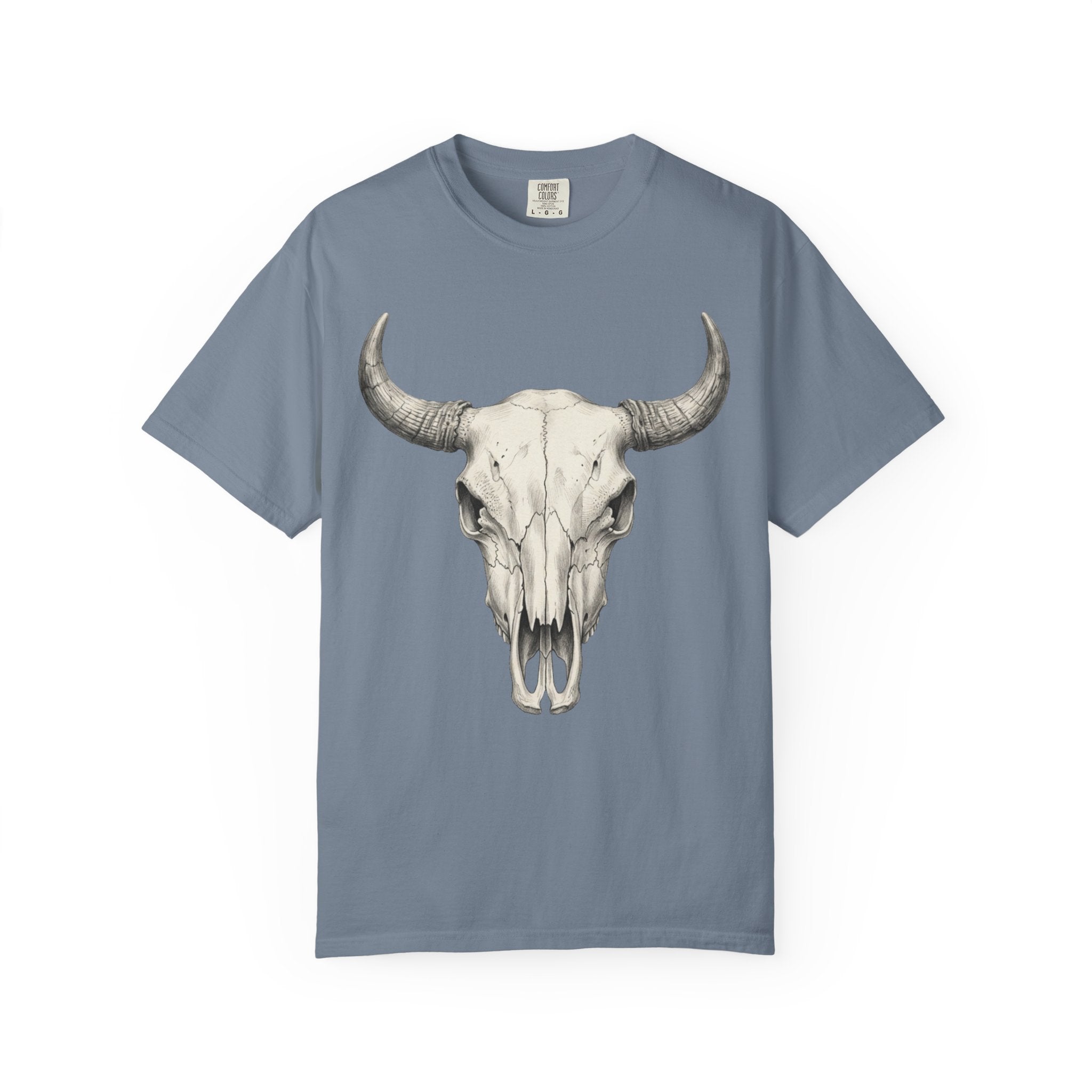Cow Skull Graphic T-Shirt — Vintage Western Desert Vibe